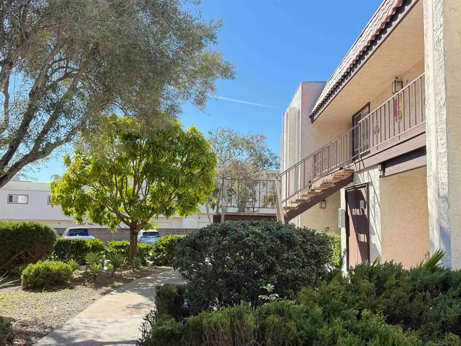 6878 Navajo Rd #104, San Diego, CA 92119 - #3