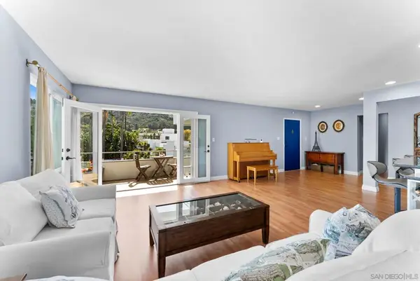 2360 Torrey Pines Rd #28, La Jolla, CA 92037