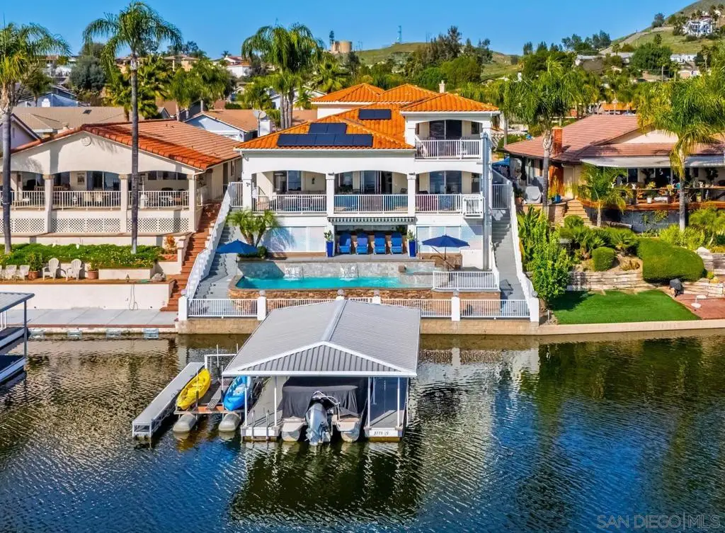 30325 Cove View St, Canyon Lake, CA 92587 - #1