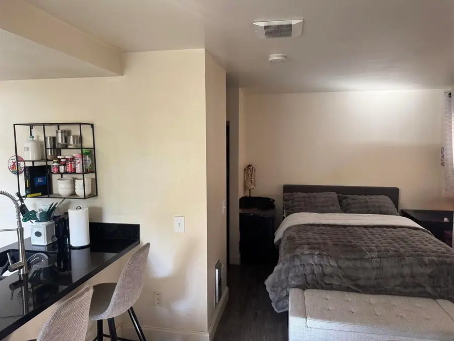 871 W San Ysidro Blvd #9, San Ysidro, CA 92173 - #3