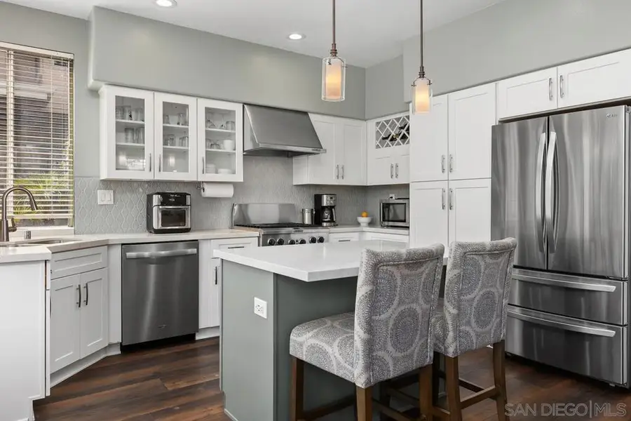 997 Masters Dr, Oceanside, CA 92057 - #3