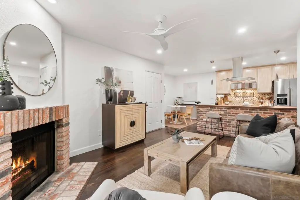 1810 S El Camino Real #202, Encinitas, CA 92024 - #1