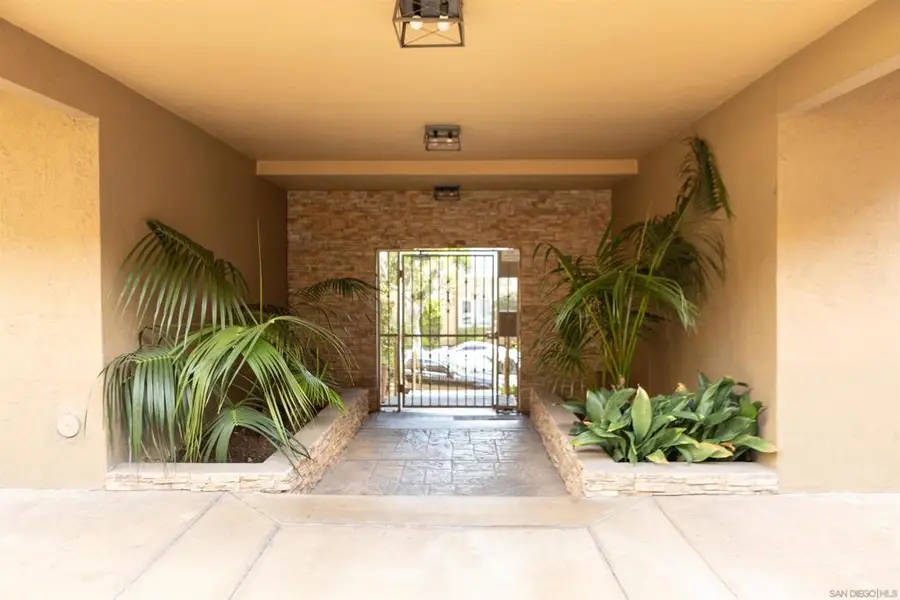 5510 Adelaide Ave. #1, San Diego, CA 92115 - #2