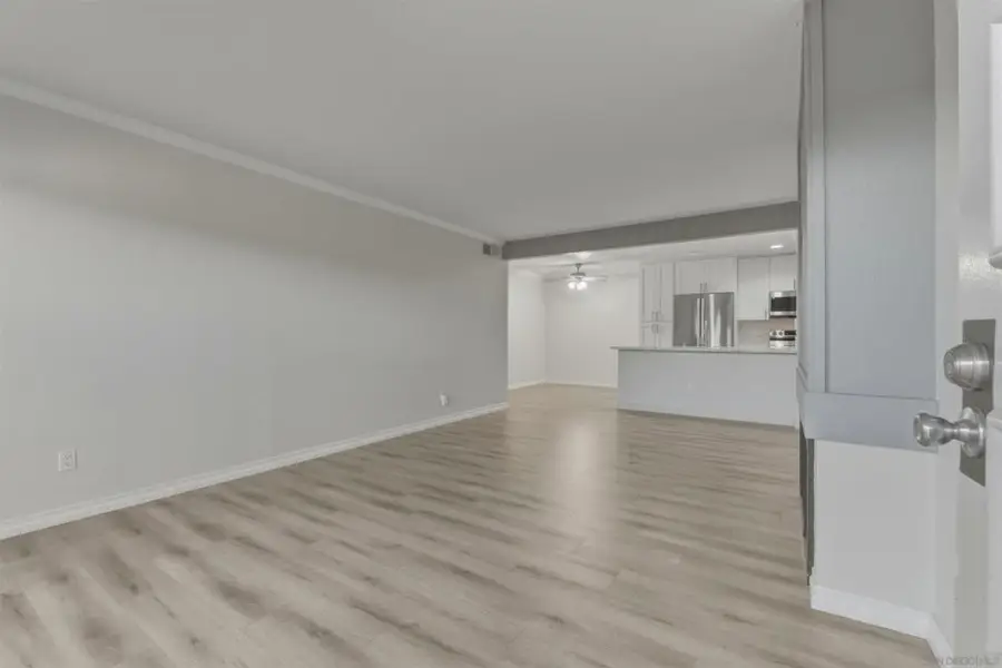 9229 Village Glen Dr #136, San Diego, CA 92123 - #2