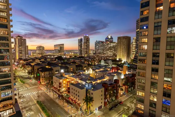 555 Front St. #1501, San Diego, CA 92101