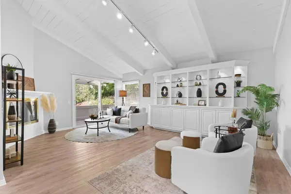 5673 Lake Murray Blvd #B, La Mesa, CA 91942