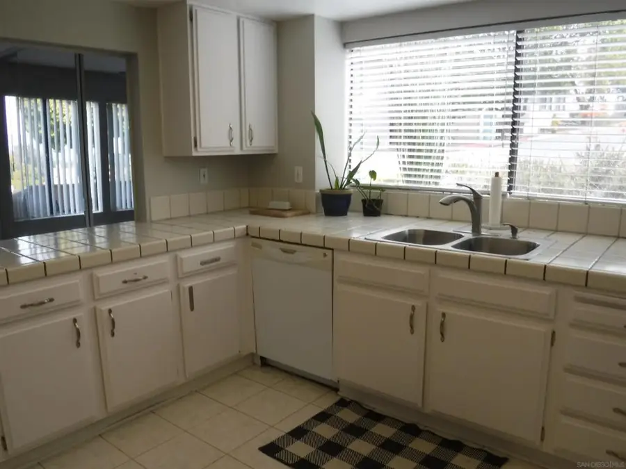 11842 Paseo Lucido #69, San Diego, CA 92128 - #3