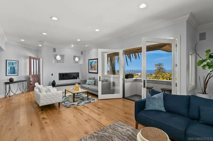 7651 Country Club Drive, La Jolla, CA 92037 - #3