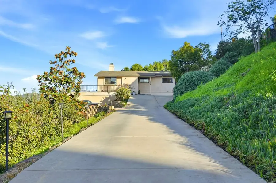 1216 Merritt Dr, El Cajon, CA 92020 - #2