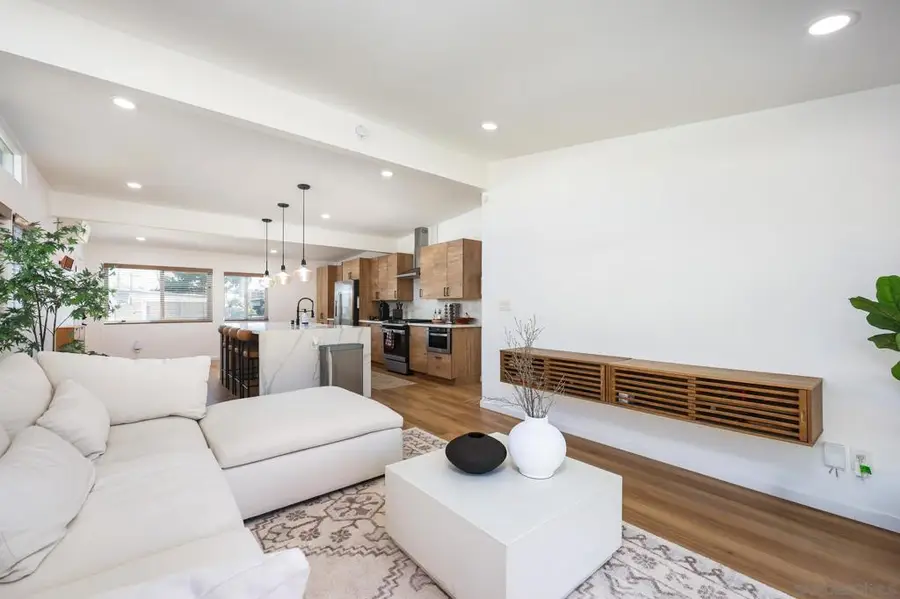 6252 Lake Albano Ave, San Diego, CA 92119 - #3