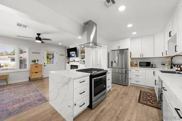 6969 Tower Street, La Mesa, CA 91942