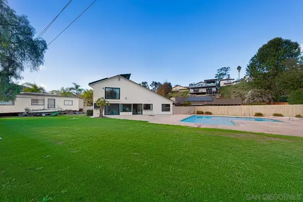 5114 Bloch St, San Diego, CA 92122