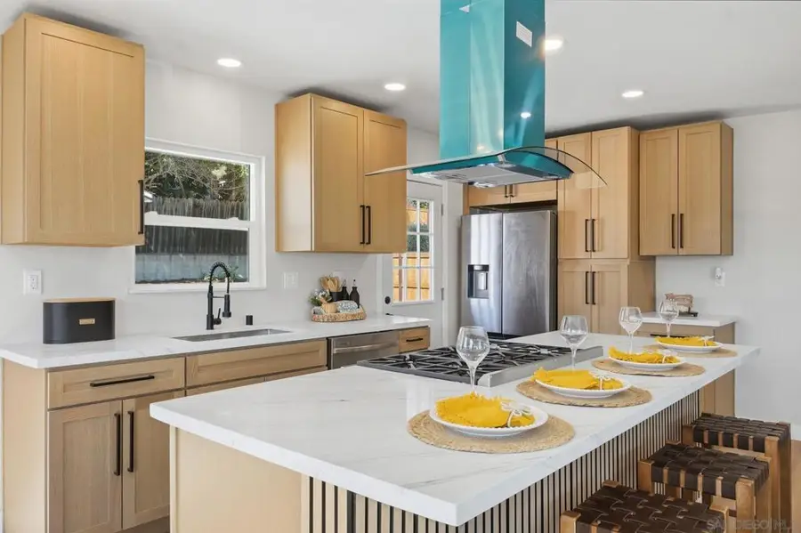 8758 Dallas St, La Mesa, CA 91942 - #3