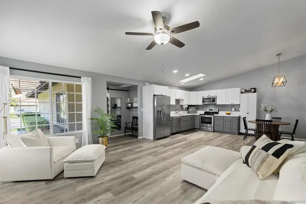 2407 Teaberry Glen, Escondido, CA 92027