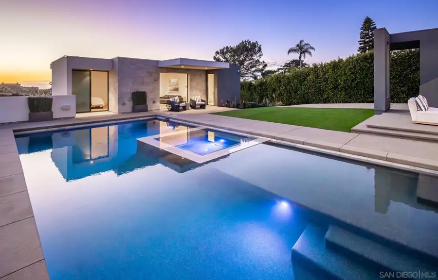 521 S Rios Ave, Solana Beach, CA 92075 - #3