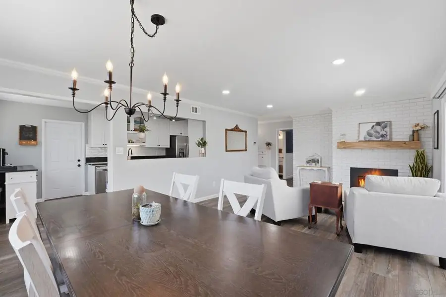 8182 Beaver Lake Dr, San Diego, CA 92119 - #3