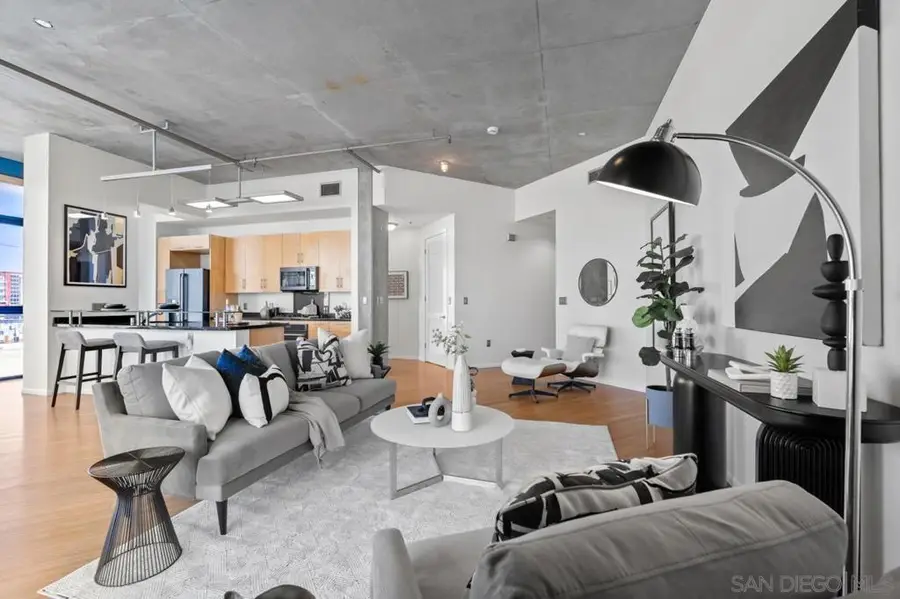 527 10th Ave #503, San Diego, CA 92101 - #2