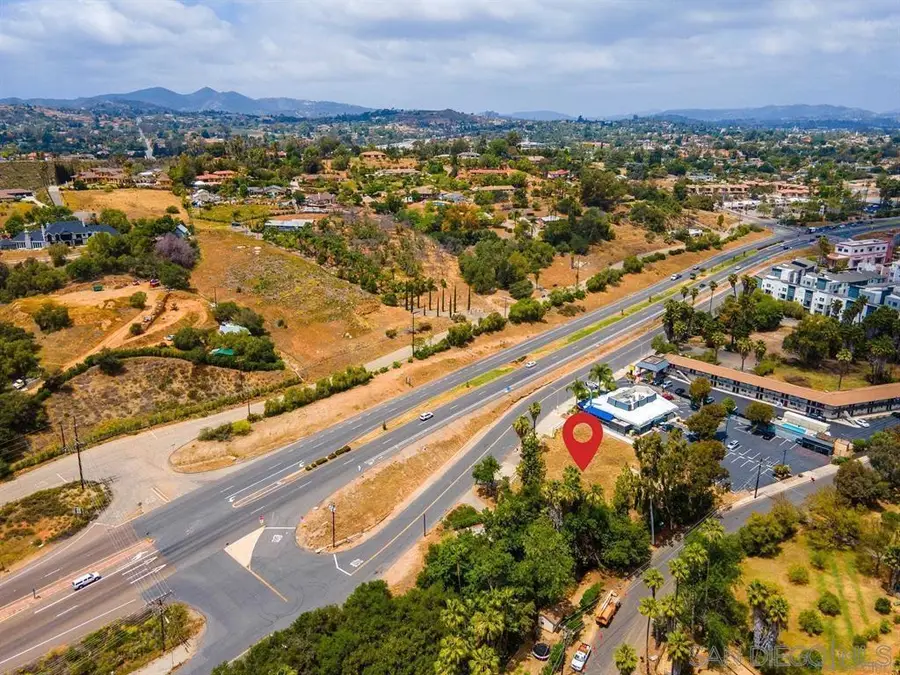2690 S Escondido Blvd, Escondido, CA 92025 - #2