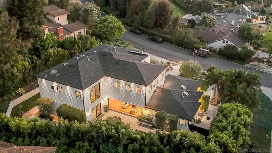 6989 Paseo Laredo, La Jolla, CA 92037 - #3