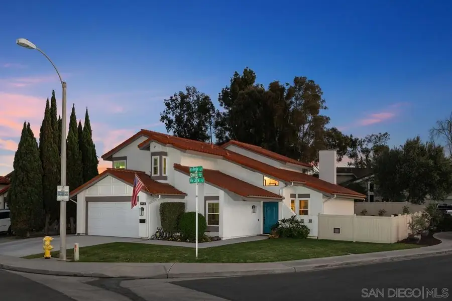 4903 Via Cinta, San Diego, CA 92122 - #2