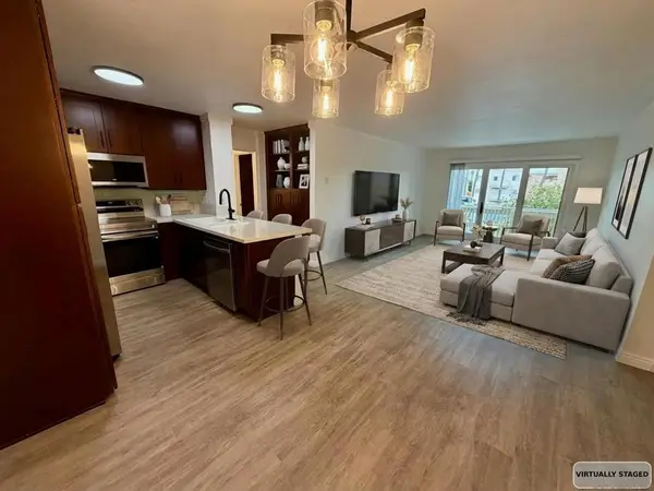 1885 Diamond St. #2-211, San Diego, CA 92109