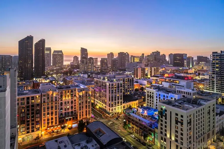 325 7th Avenue #2104, San Diego, CA 92101 - #3