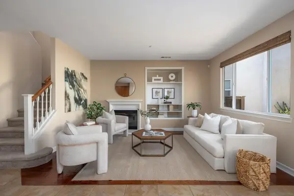 10527 Hollingsworth, San Diego, CA 92127