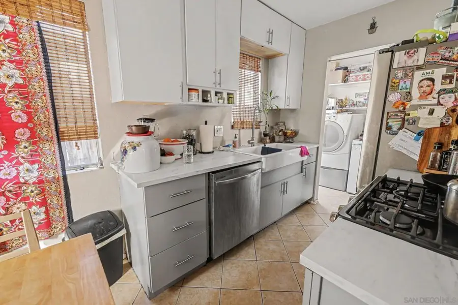 1109 Grand, San Diego, CA 92109 - #2