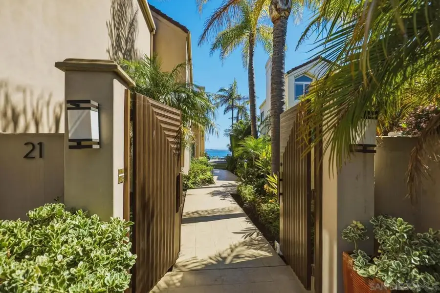 21 Spinnaker Way, Coronado, CA 92118 - #3