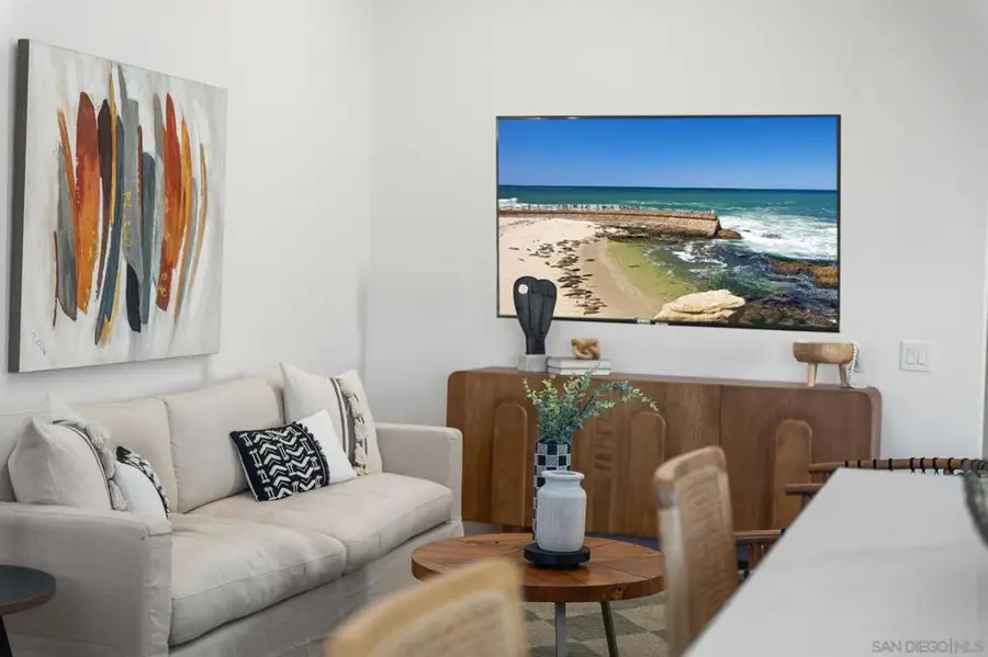 2483 Oxford Ave, Cardiff By The Sea, CA 92007 - #3