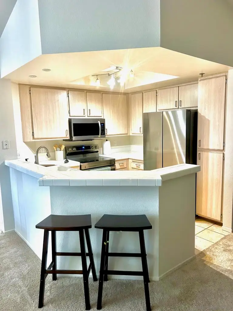 640 Camino De La Reina #1405, San Diego, CA 92108 - #2