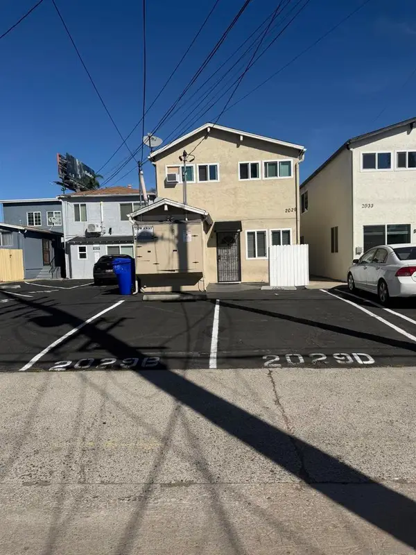 2029 Garnet, San Diego, CA 92109