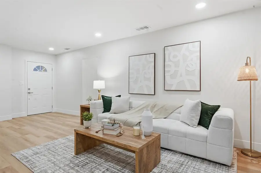 3602 Mount Acadia Blvd, San Diego, CA 92111 - #3