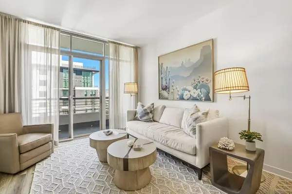 425 W Beech #1607, San Diego, CA 92101