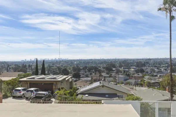 2460 56th, San Diego, CA 92105