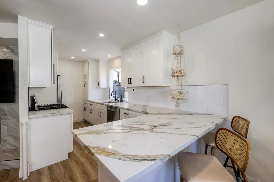 3063 Barnard #1, San Diego, CA 92110 - #2