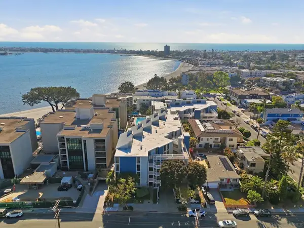 4016 Gresham #D1, San Diego, CA 92109