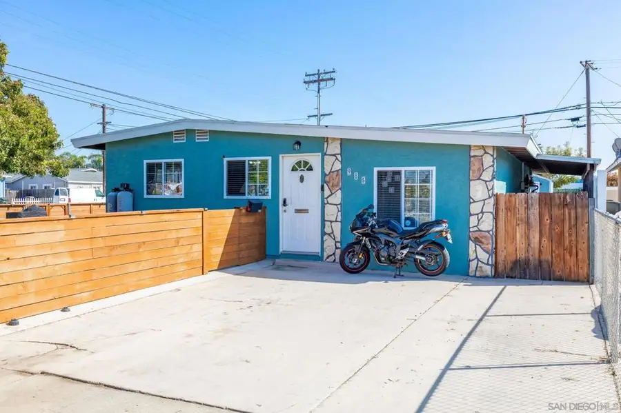 985 Fern Ave, Imperial Beach, CA 91932 - #3