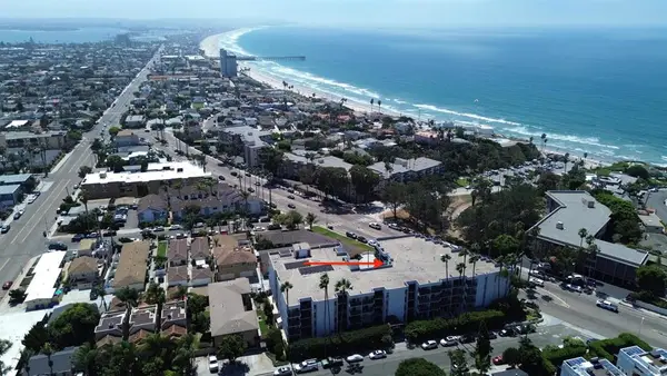 727 Sapphire St #301, San Diego, CA 92109