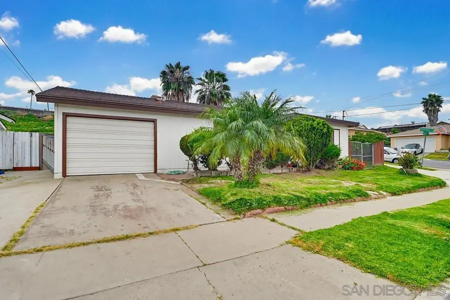 7705 Hunthaven Rd, San Diego, CA 92114 - #3
