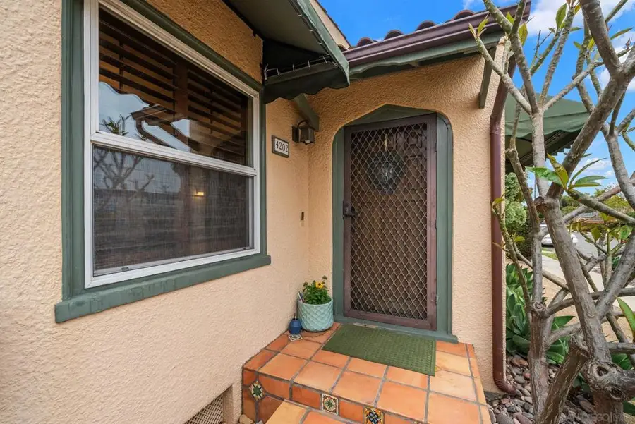 4202 Madison Avenue, San Diego, CA 92116 - #3