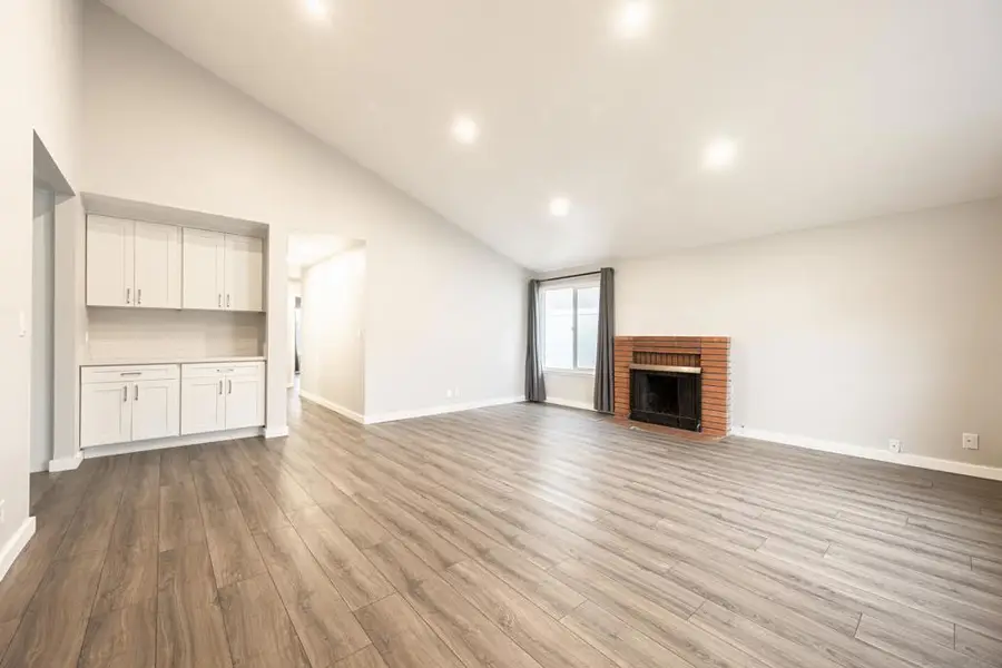 8748 Aquarius Dr, San Diego, CA 92126 - #2