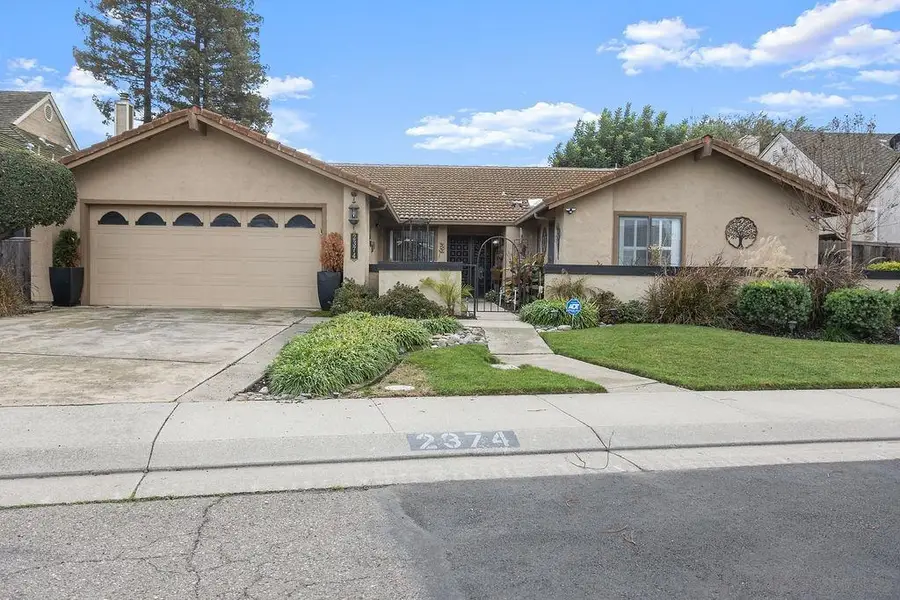 2374 Pheasant Run Circle, Stockton, CA 95207 - Image #2
