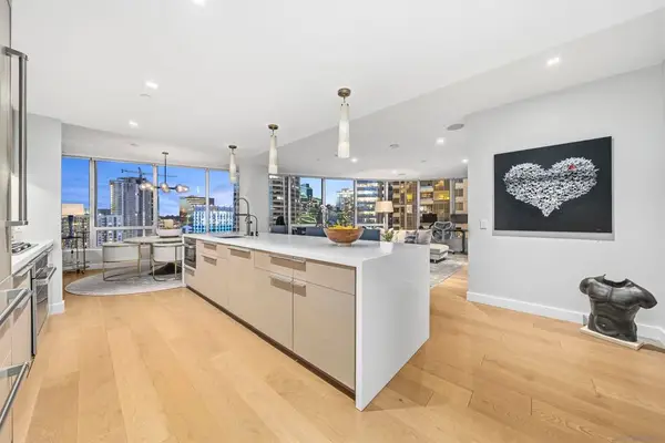 888 W E #2405, San Diego, CA 92101