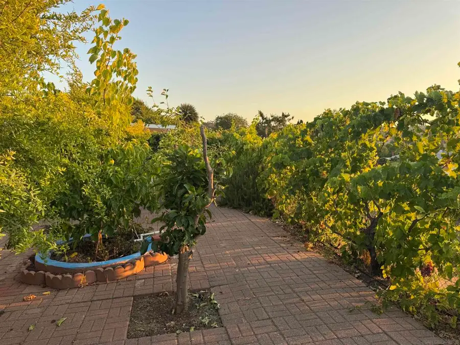 Address Withheld By Seller, San Diego, CA 92128 - #3