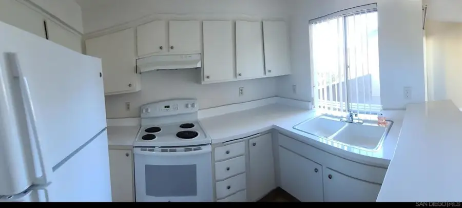 1395 Caminito Gabaldon #C, San Diego, CA 92108 - #3
