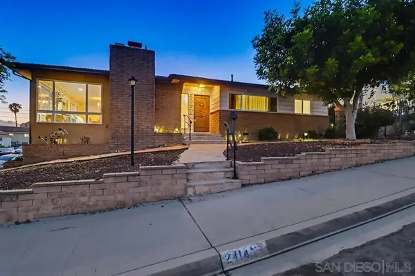 2414 Kathleen Pl, San Diego, CA 92105