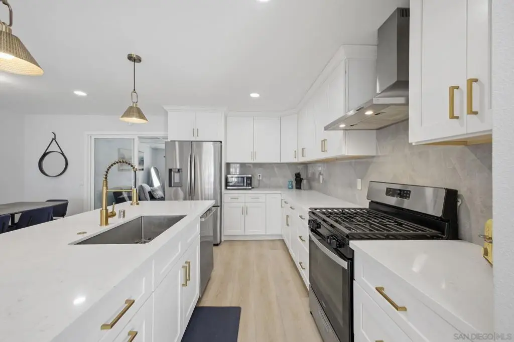 11131 Tyrolean Way, San Diego, CA 92126 - #1