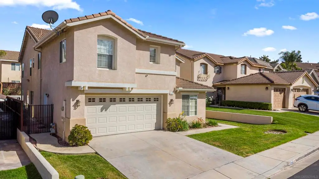2525 Ash Street, Corona, CA 92881 - #1