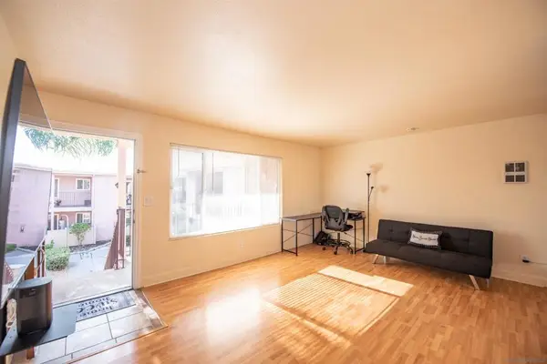 695 Sea Vale St #512, Chula Vista, CA 91910